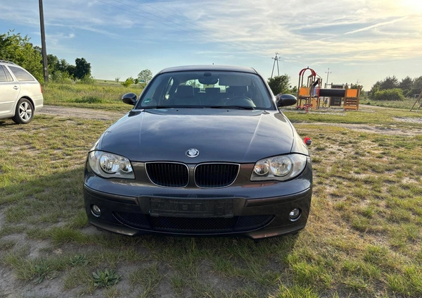 BMW Seria 1 cena 7500 przebieg: 268613, rok produkcji 2004 z Dębno małe 46